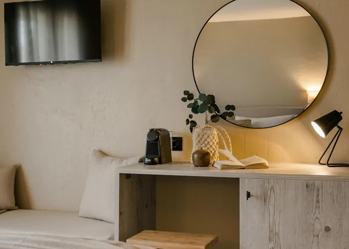 Nomade Agora Suites - Lixouri Town Centre, Kefalonia - Private Balconies