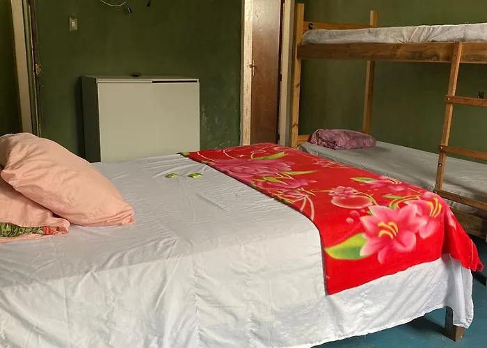 Quarto simples no centro