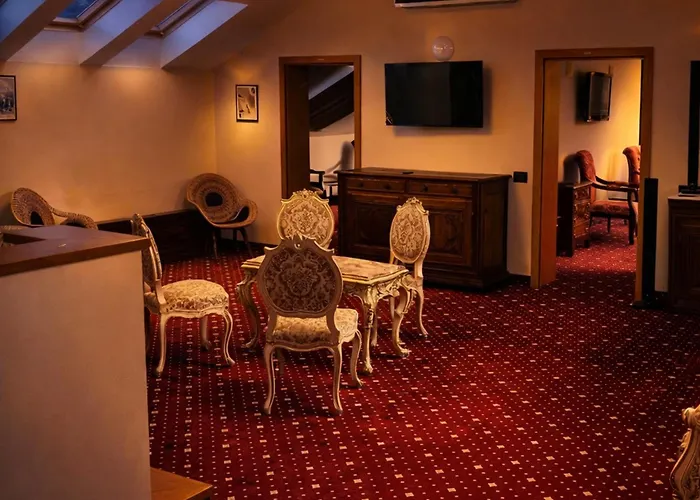 Classic Inn Hotel