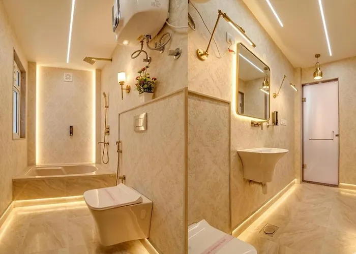 Hotel The Olive Suites Near Delhi International Airport
