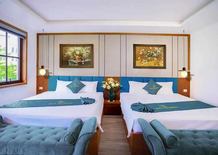Crysstall Halong Boutique Hotel