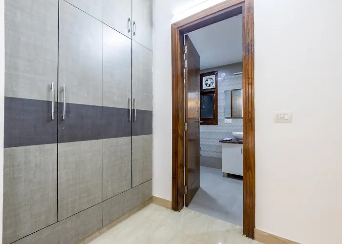 The Empire Hotel Near Dlf Golf Course Road I Gurgaon I Sector -56