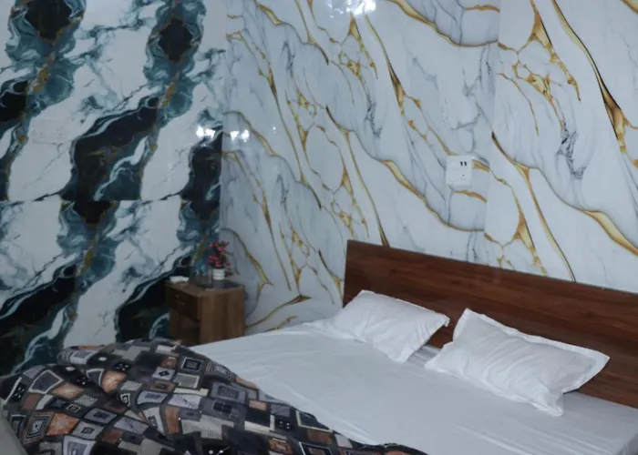 Hotel Indian Lemon Tree