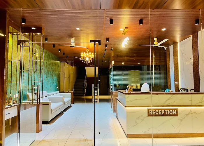 Hotel Trishul Grand