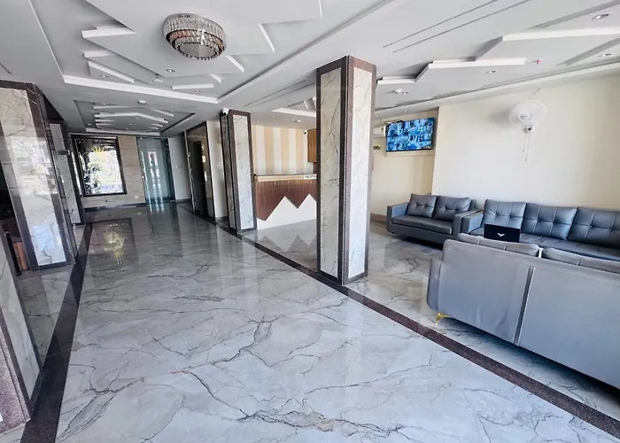 Hotel Purvi By Vilaasitaa Arvindo Indore
