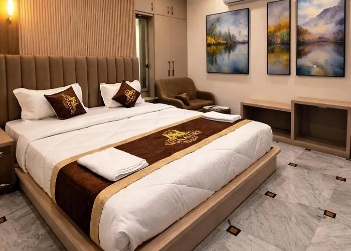 Hotel Atlantis Suites By Signature Stayz Near Kashi Vishwanath Rathyatra