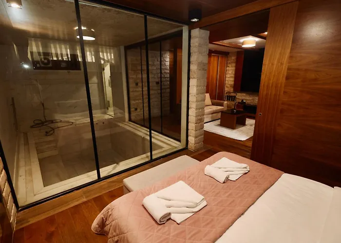 Aqua Spa Lux