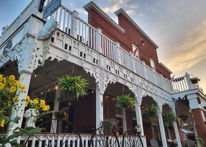 The Tamworth Hotel, Tamworth ,Ontario, Canada