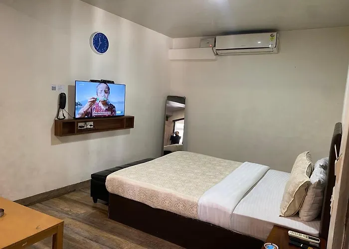 Hotel Platinum