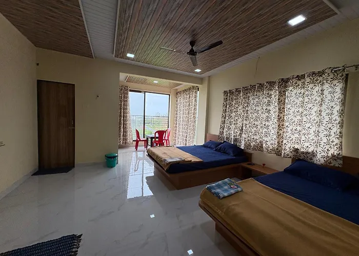 Hotel Rama-Inn Lodging And Restaurant