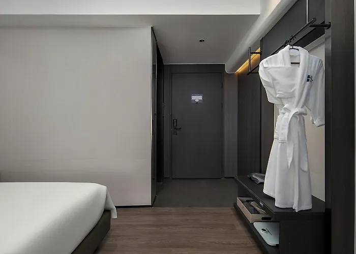 Cnhol Radient Hotel Guangzhou Taojin Metro Station Branch