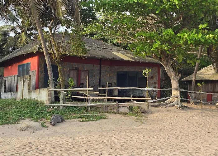 Hideout Lodge