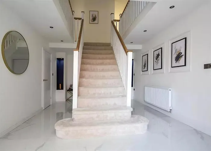 Glams Luxury Home