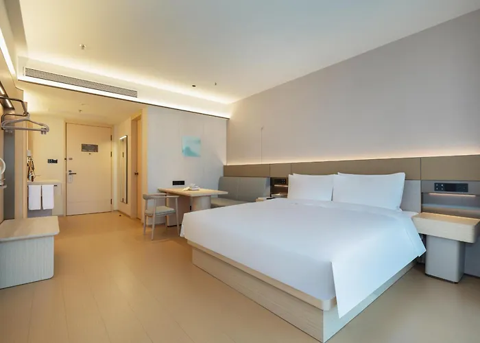 Ji Hotel Zhongshan Xingzhong Plaza Shenghua Road