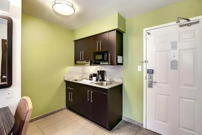 Studio Retreat Near New Brunswick
