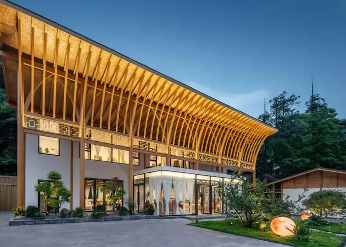 Hongdouzi Homestay