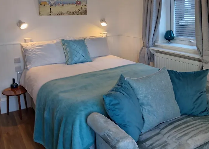 Harbour House Holiday Apartments