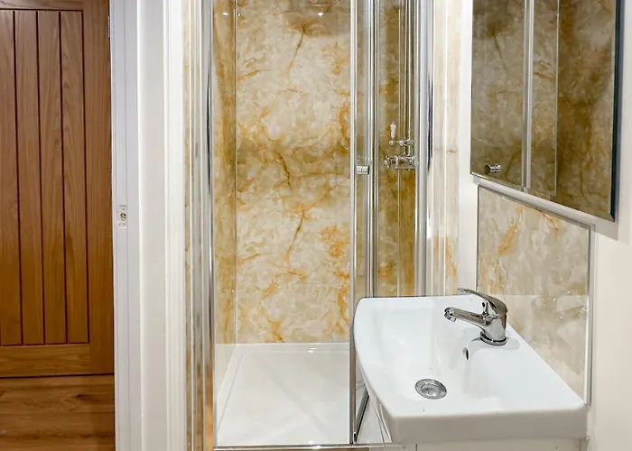 Relax Inn - Thorpe Lodge Hotel