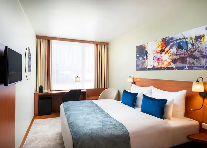 Leonardo Hotel Salzburg Airport