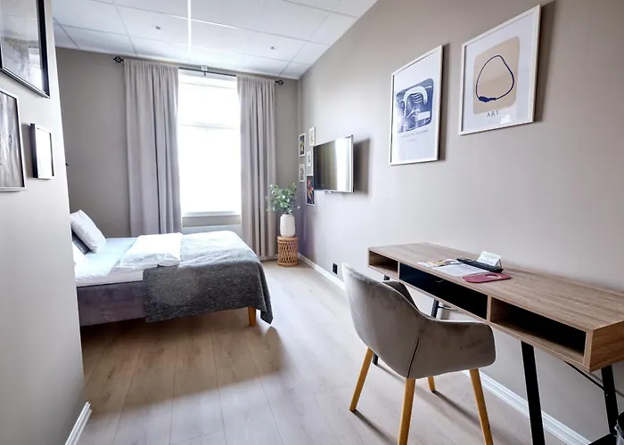 Moss Hotel & Apartments