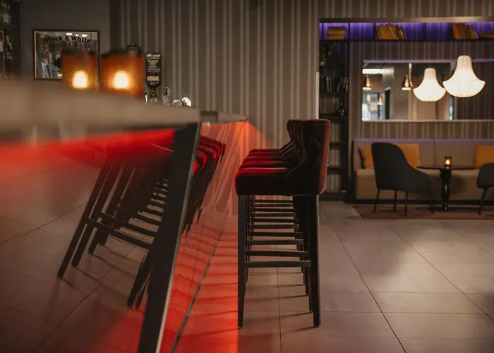 Home Hotel Bristol