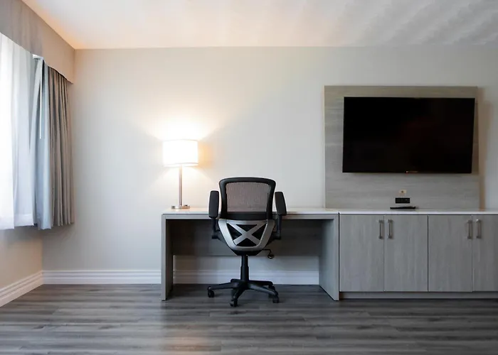 The Fredericton Inn