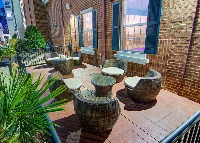 Comfort Suites Newport News Airport
