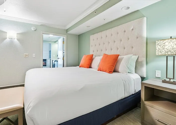 Cherry Tree Inn & Suites