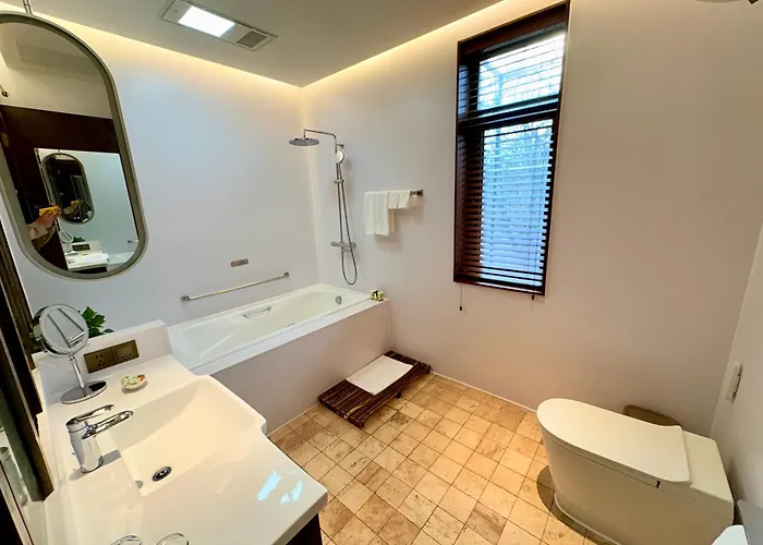 Jingshan Garden Courtyard Hotel Beijing Forbidden City Newly Renovated Tianmen Wangfujing Gardenhutong Bejjingcourtyard
