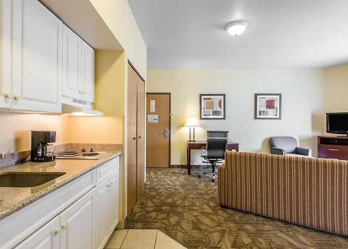 Comfort Suites Palm Desert I-10