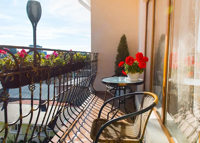 Boutique Hotel California (Adults Only)