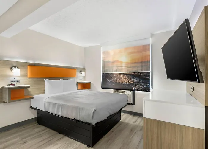 Quality Inn & Suites Ottumwa North