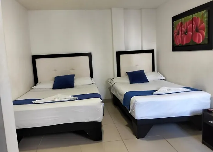 Hotel Azulejo Del Llano