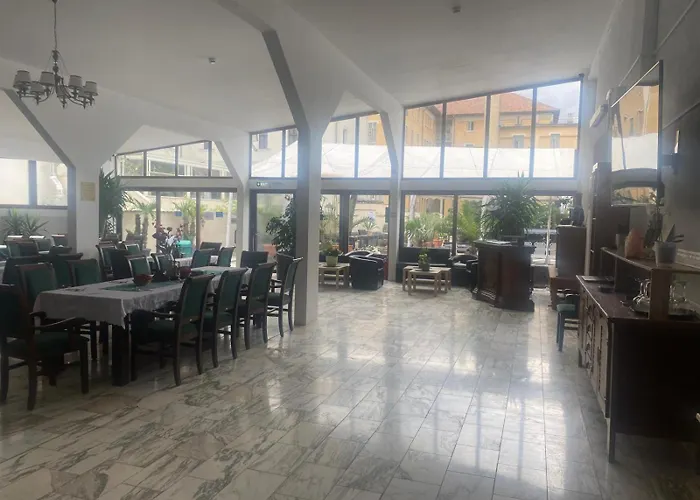 Hotel Ostrov