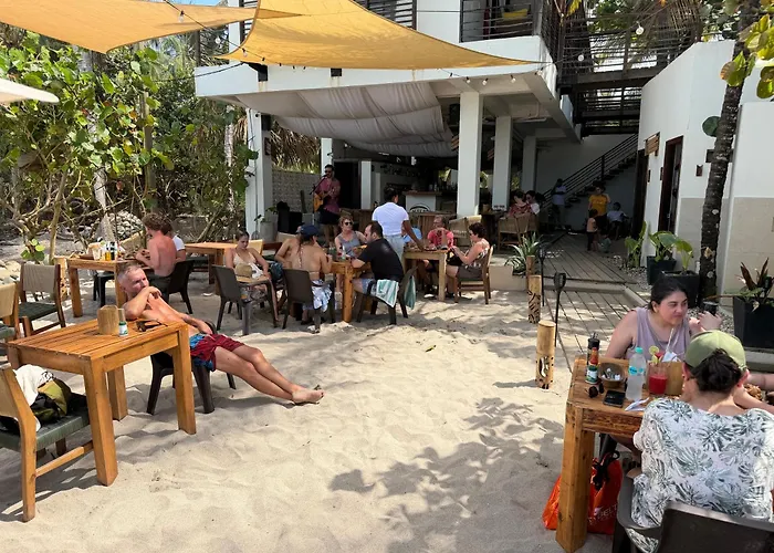 Makao Beach Hotel