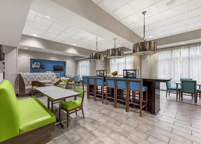 Hampton Inn Birmingham/Leeds