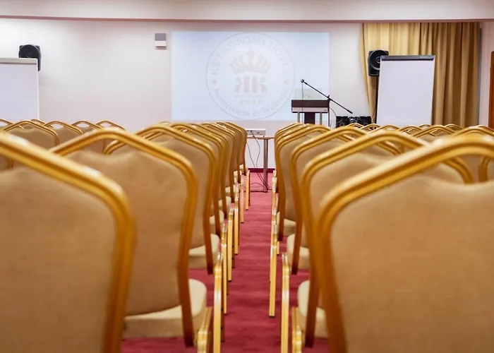 Ket Korona Konferencia Es Wellness Hotel