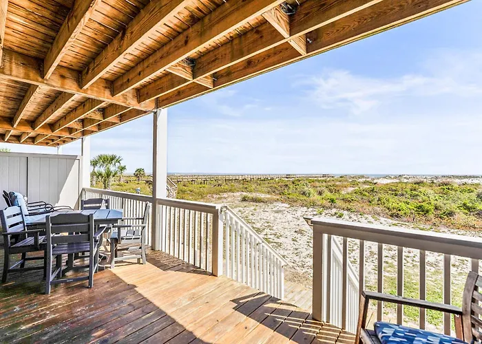 Oceanfront St Helena Island Condo W/ Beach Access!