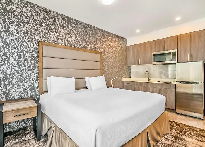 The Hue Hotel, An Ascend Collection Hotel