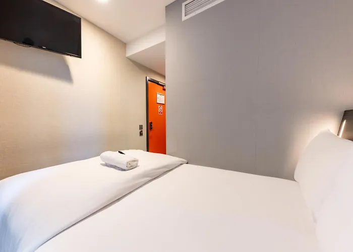Easyhotel Cardiff