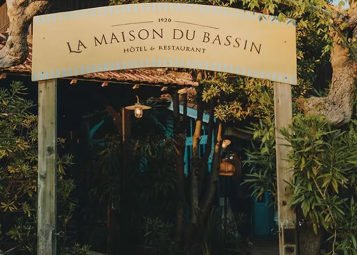 La Maison Du Bassin