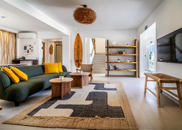 Outsite Ibiza - Work, Connect, Explore