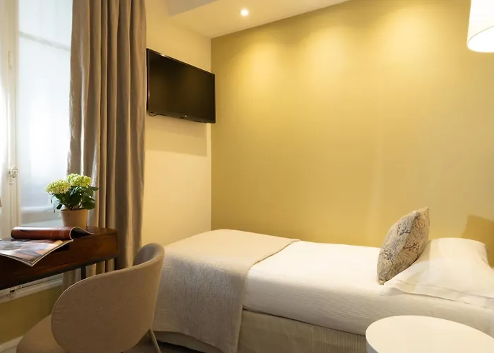 Hotel Clement