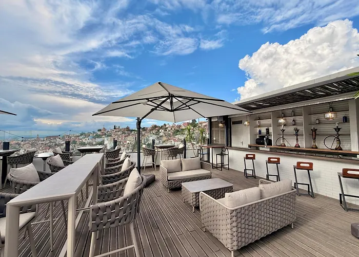 Grand Hotel Urban