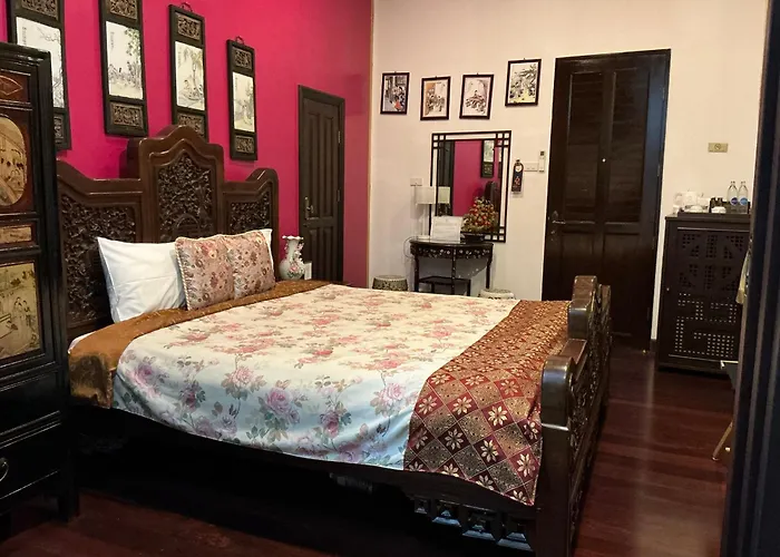 Songkhla Tae Raek Antique Hotel