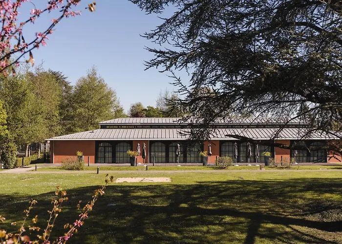 Le Relais De La Malmaison, A Member Of Radisson Individuals