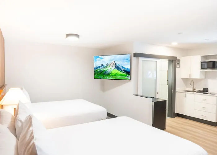Travelodge By Wyndham Langley