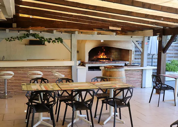 Hotel-Restaurant La Belle Poule -