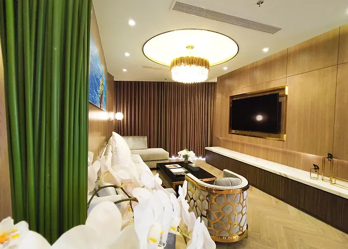 Diamond Stars Ben Tre Hotel