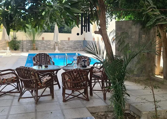Senmut Luxory Apartments